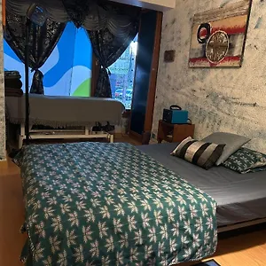 Apartamento En, Baranain